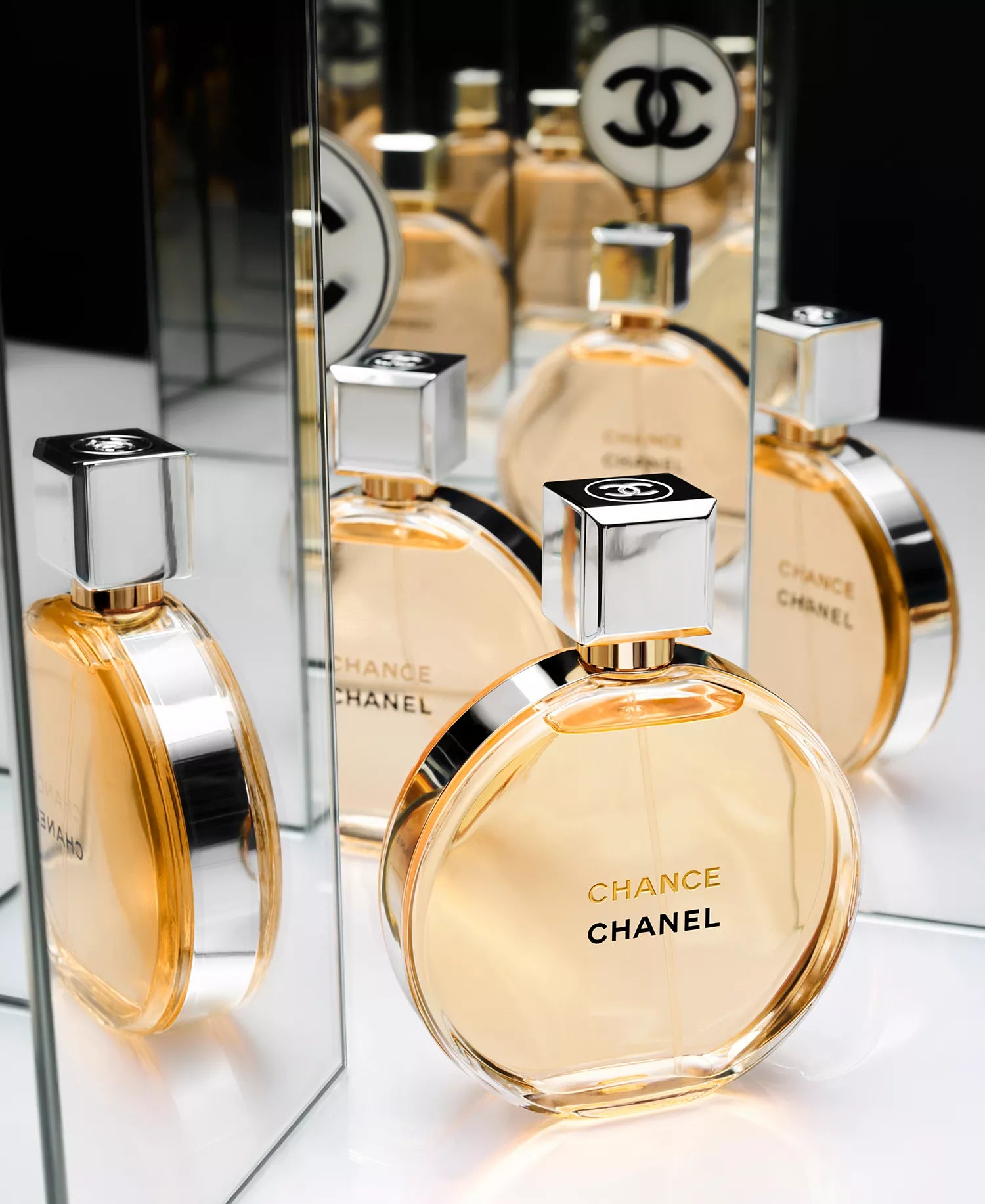 Chanel Chance Eau de Parfum Spray – 3.4 oz.